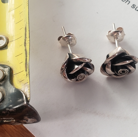 Real silver earring - Picture 2 of 3